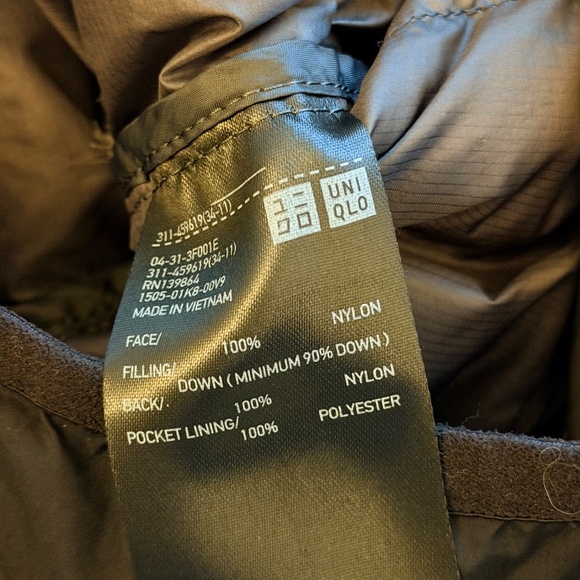 Uniqlo Men's Ultra Light Down Jacket - Picture 6 of 6